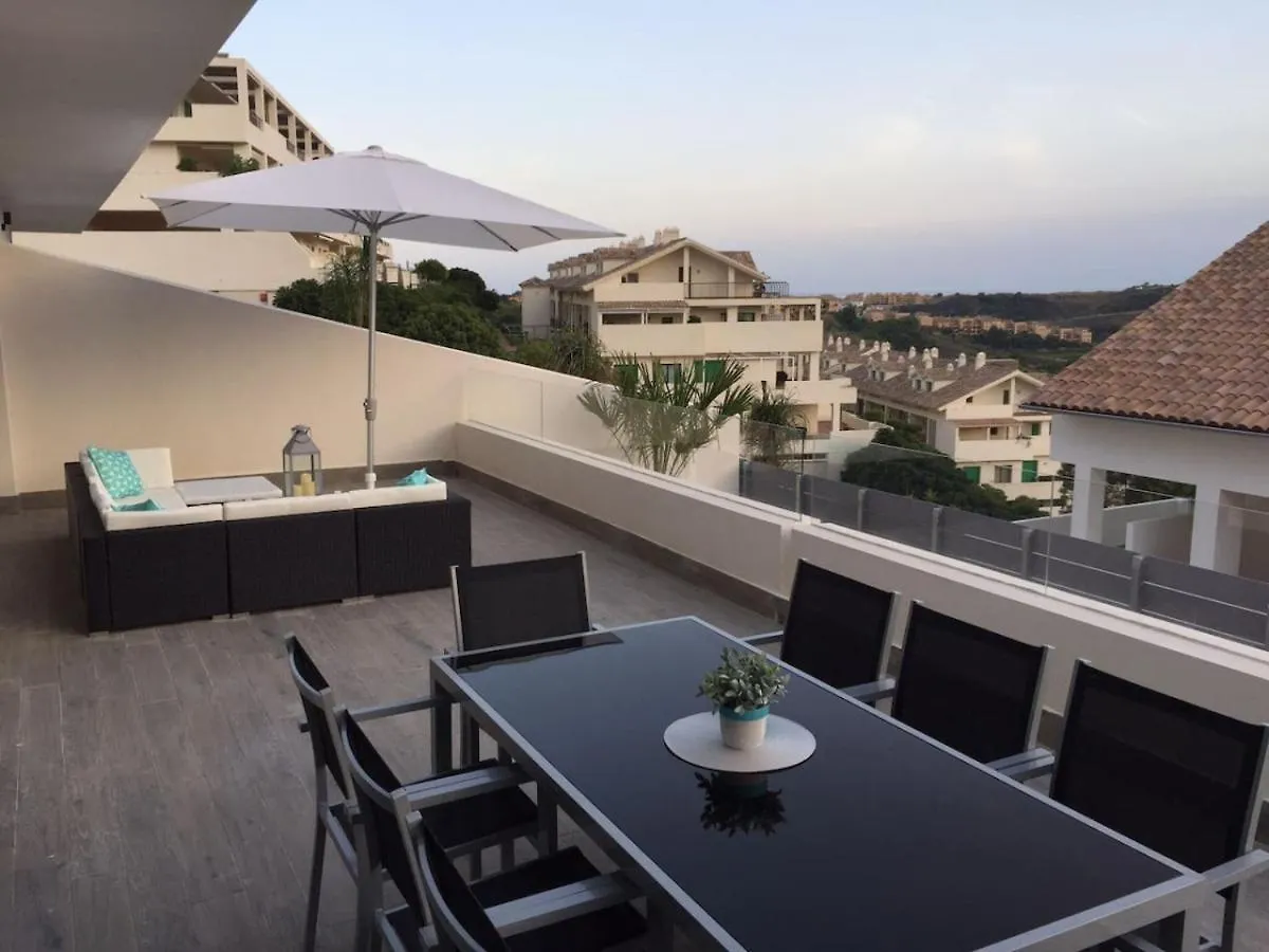 Modern Apartment With View To Gibraltar, Large Terrace And Jacuzzi Estepona