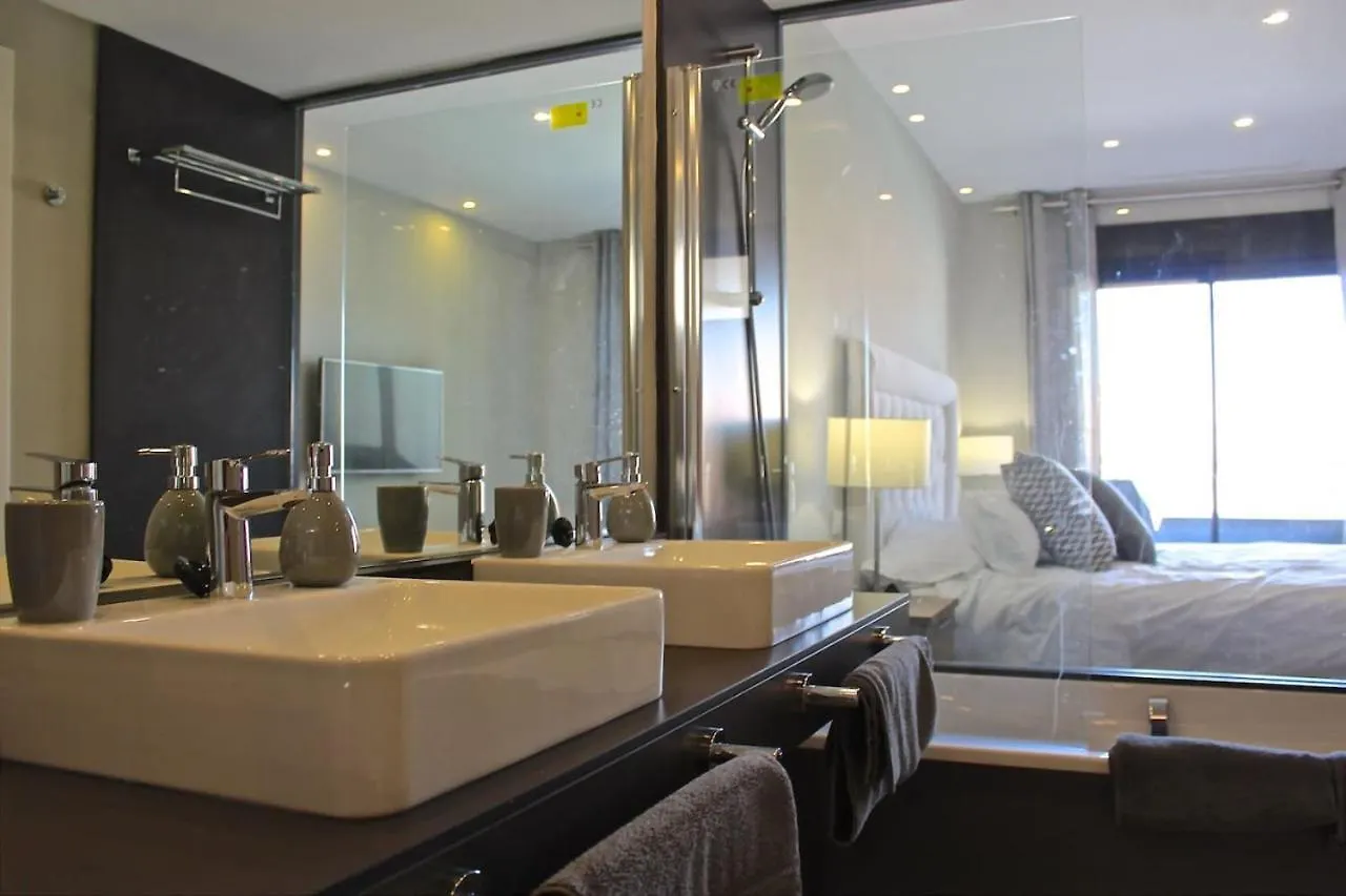 Modern Apartment With View To Gibraltar, Large Terrace And Jacuzzi Estepona