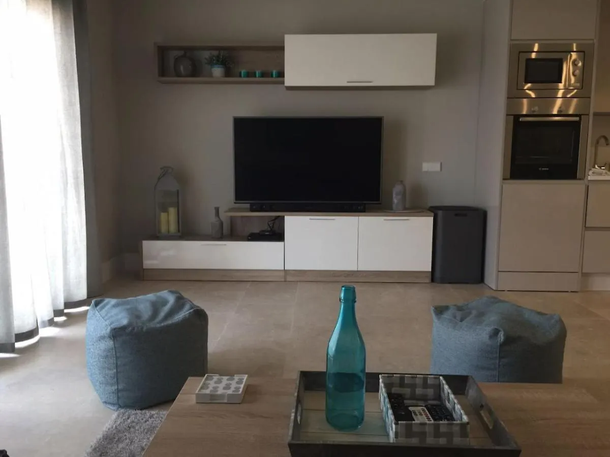 Modern Apartment With View To Gibraltar, Large Terrace And Jacuzzi Estepona
